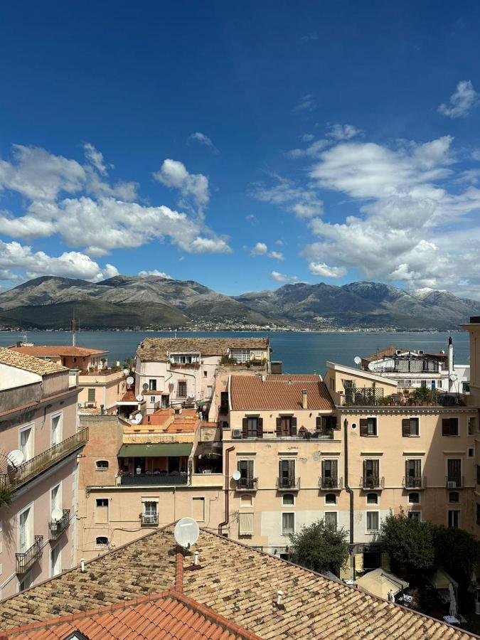 Appartamento La Finestra Sul Duomo Gaeta Esterno foto